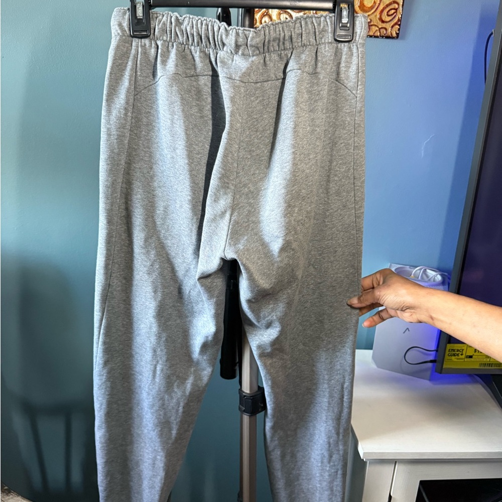 PUMA Gray Sweatpants - Picture 2 of 4